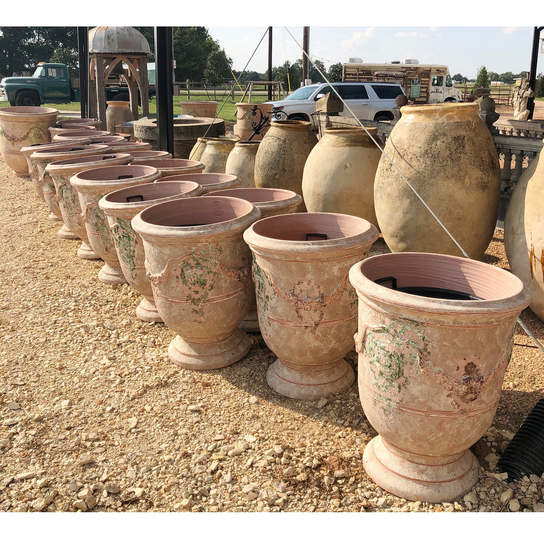 Tron Cao Clay Earthenware Large Plant Pots
