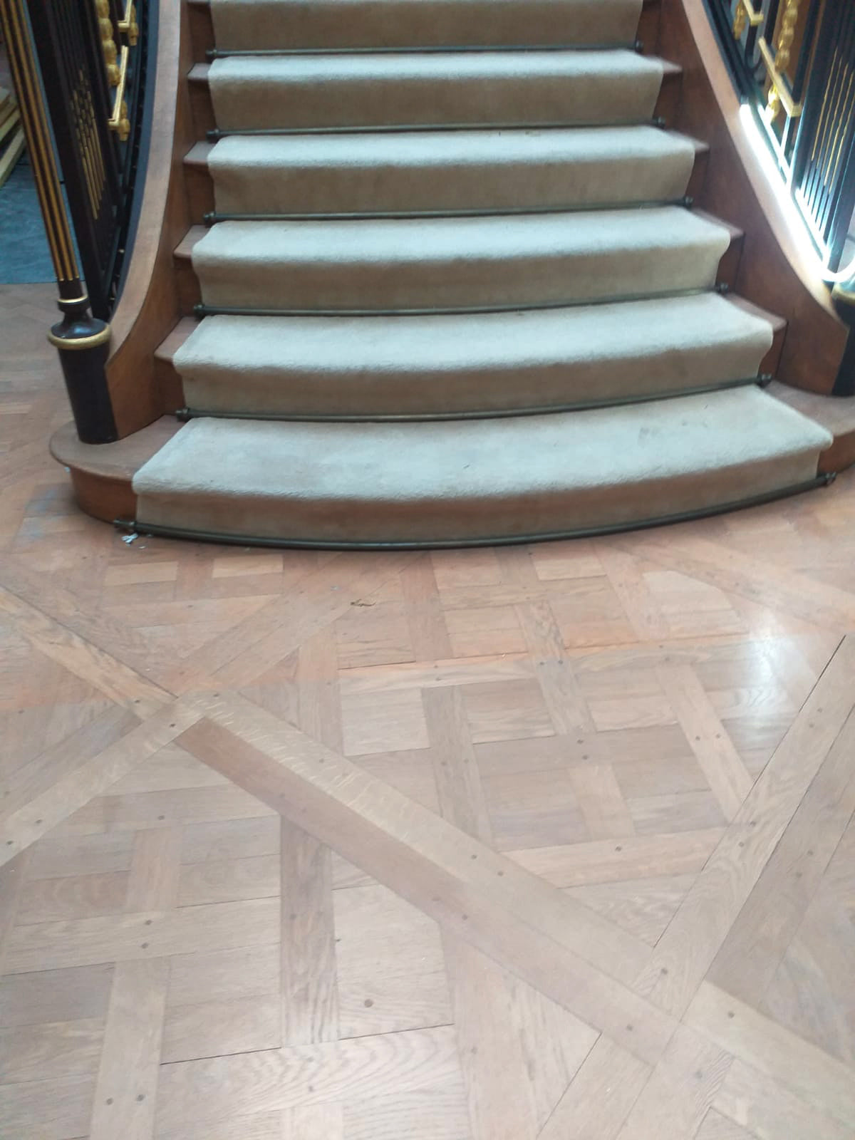 Parquet de Versailles Pattern - 18th century Reclaimed French Oak