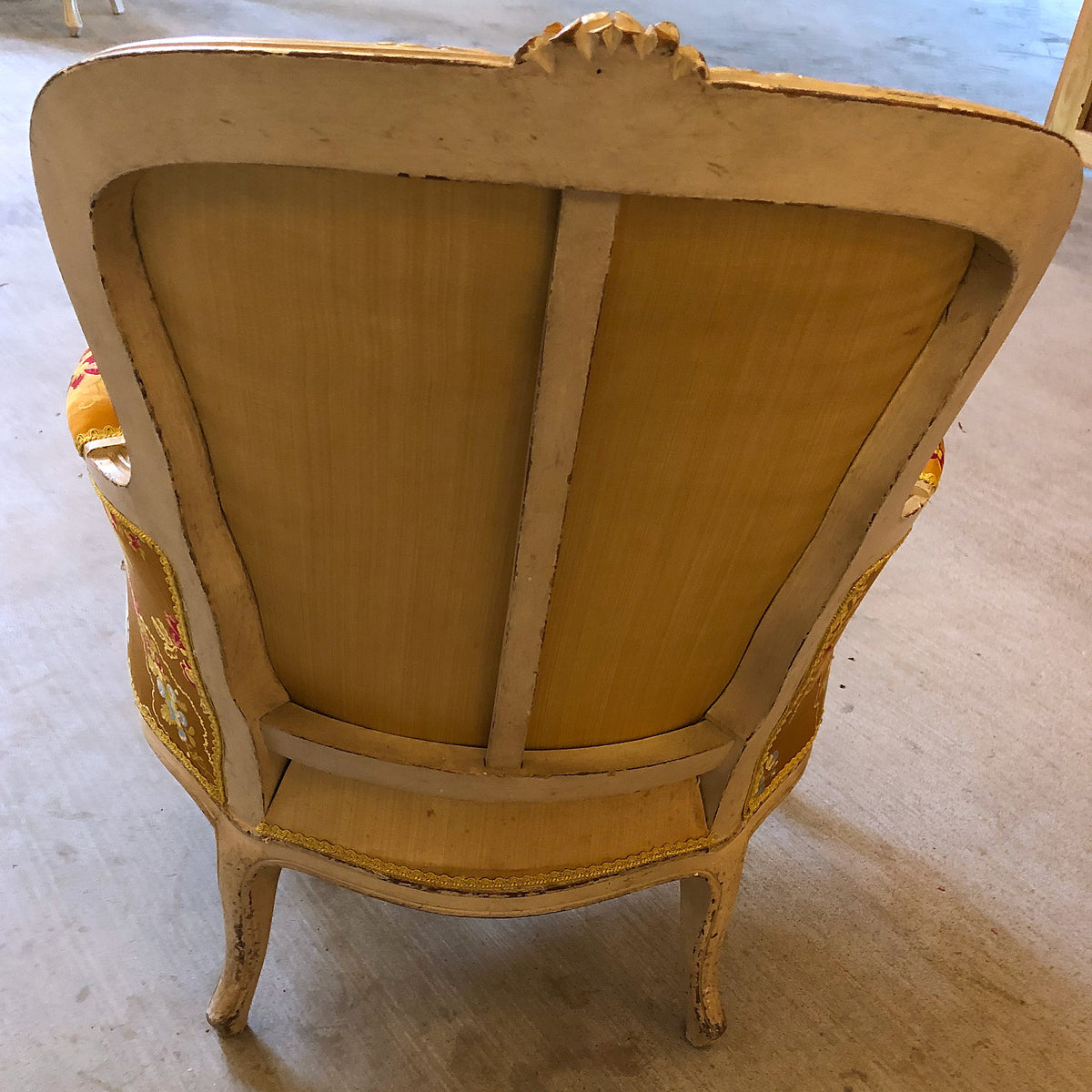 Yellow Silk Arm Chair - Bergère